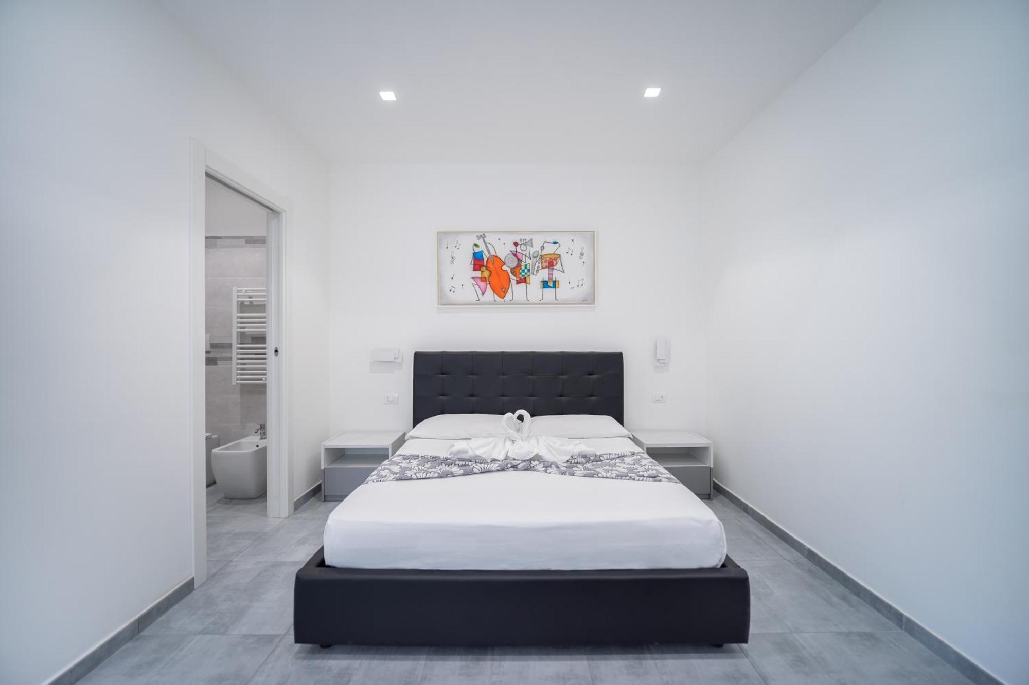 Vincent Guesthouse Scalea Dış mekan fotoğraf